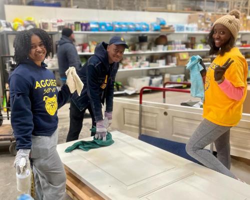 NC A&T Student Volunteers